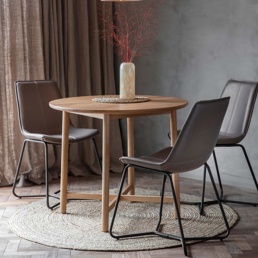 Woods Kendall Round Dining Table