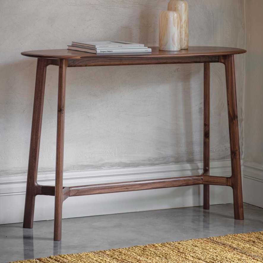 Woods Madison Console Table in Walnut