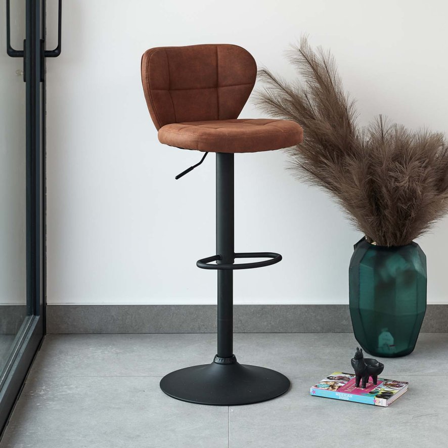 Curve Bar Stool In Tan
