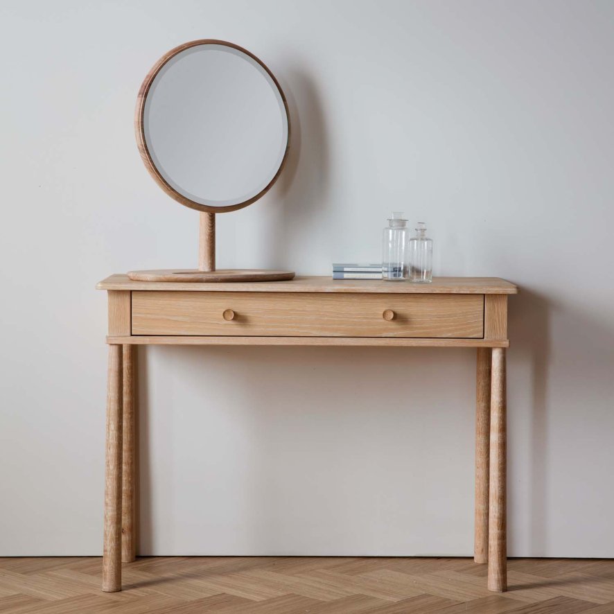 Woods Waddon Dressing Table