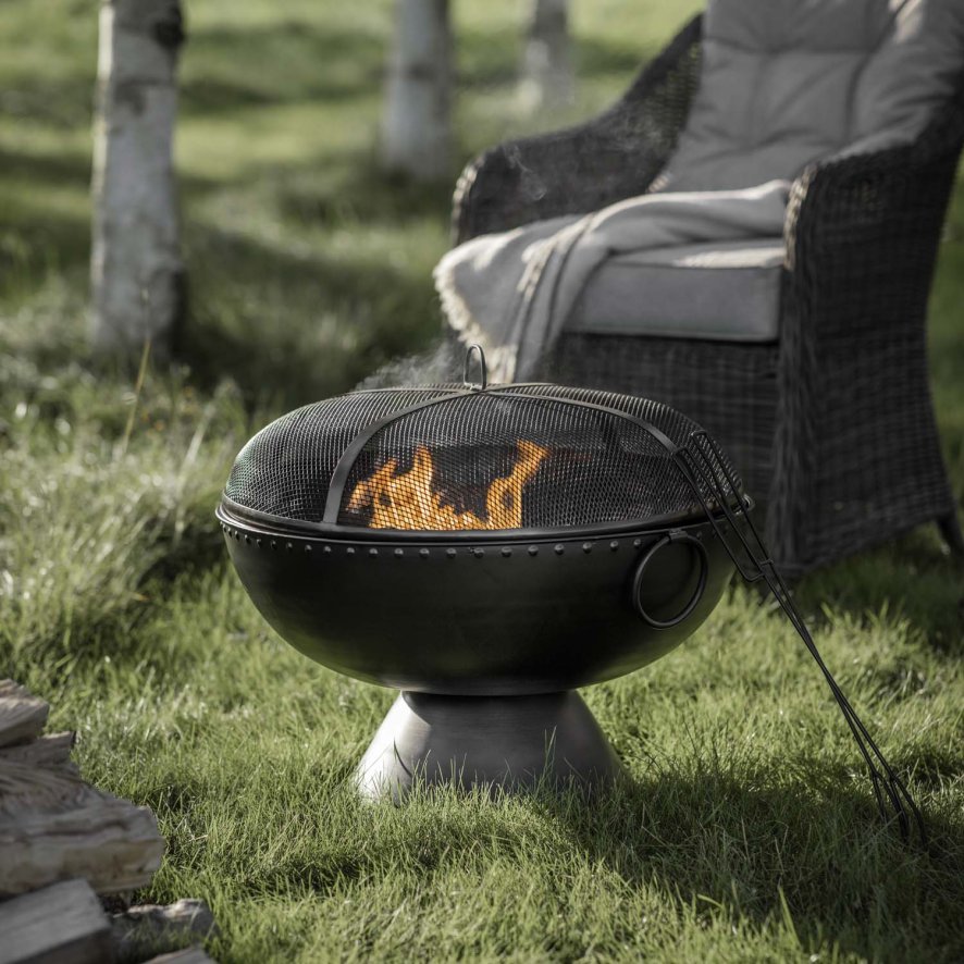 Woods Jumilla Firepit