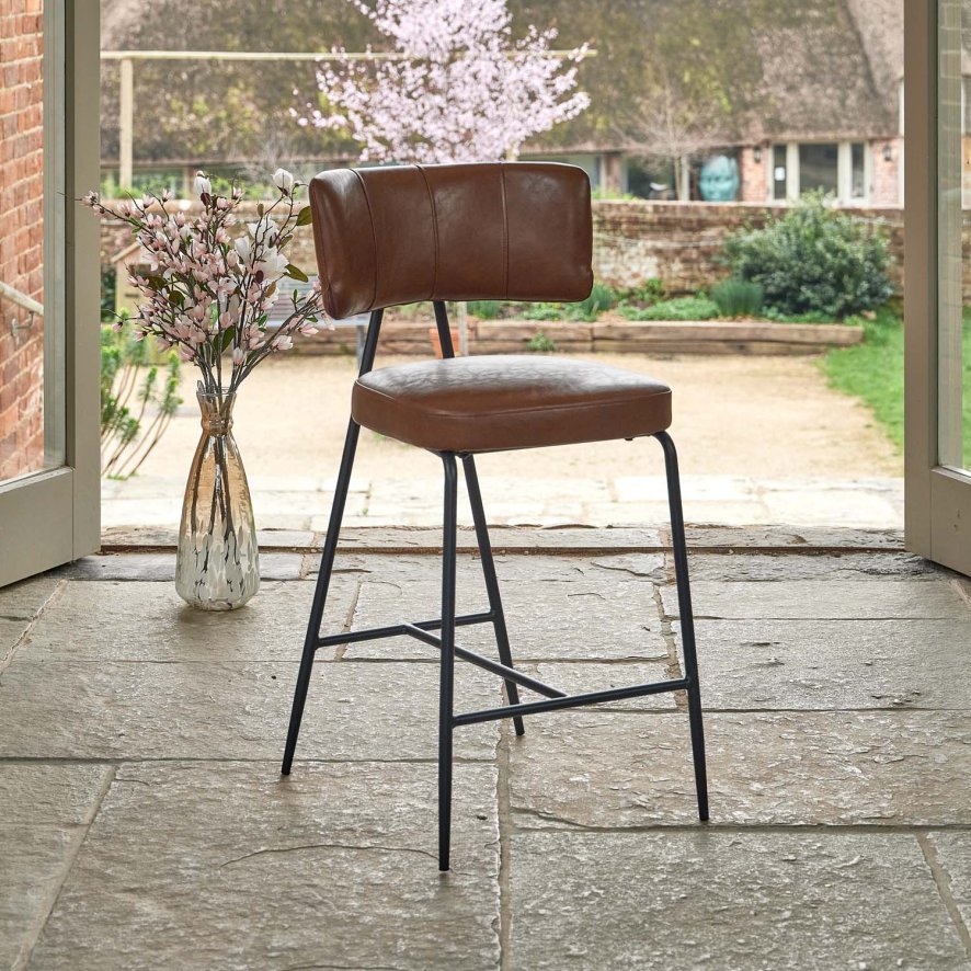 Woods Admiral Brown Bar Stool