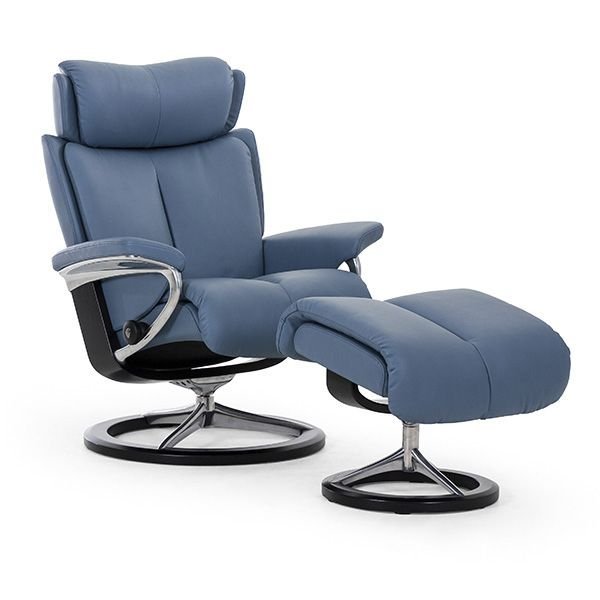 Stressless Magic Recliner With Signature Base & Footstool