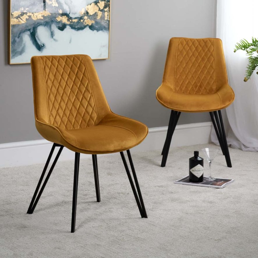 Woods Chase Gold Dining Chair (Set of 2)