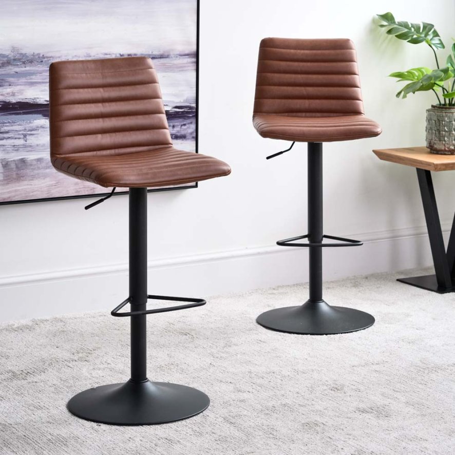 Clearance Kimmy Bar Stool Brandy (Set of 2)